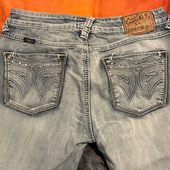 Cowgirl up jeans great shape - Picture 5 of 6